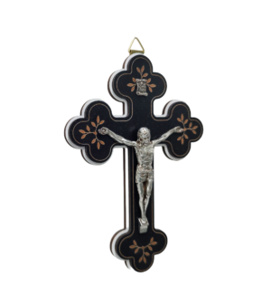 Krzyż wiszący drewniany z pasyjką KW14